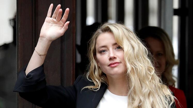 Um Schauspielerin Amber Heard ist es seit dem Rechtsstreit mit ihrem Ex-Mann Johnny Depp ruhig geworden.