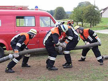 Die Sanspareiler Feuerwehr will bei der Erweiterung des Gerätehauses selbst mit anpacken.  Foto: Archiv/privat