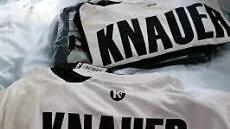 Das DHB-Trikot mit der Nummer 11 trägt Jakob Knauer. Fotos: privat