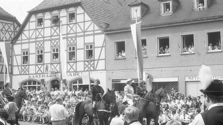 Die 1200-Jahrfeier 1970 in Münnerstadt.Stadtarchiv/Gerhard Fuhrmann.