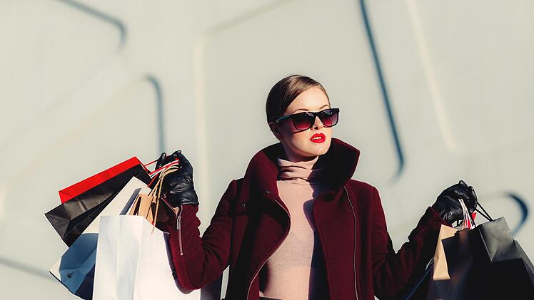 Media Markt, flaconi, Vero Moda und viele mehr - der Singles Day versorgt dich auch in diesem Jahr wieder mit unzähligen Schnäppchen.