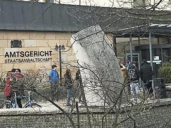Schulklassen besuchen immer wieder das Erlanger Amtsgericht.  Foto: mb