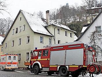 Zu einem Einsatz im Arnetsgässchen rückte gestern Mittag die Feuerwehr aus. Foto: Jakob Weber
