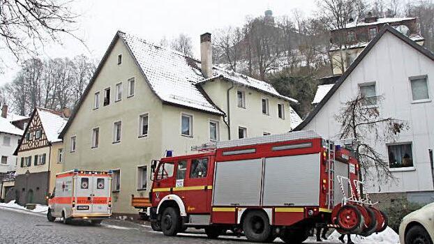 Zu einem Einsatz im Arnetsgässchen rückte gestern Mittag die Feuerwehr aus. Foto: Jakob Weber