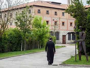 Rebellische Nonnen werden in Spanien aus Kloster vertrieben
