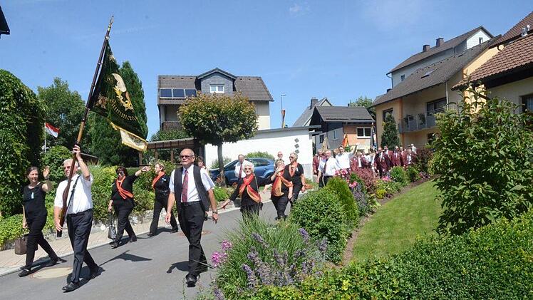 Gesangverein Hummendorf und dahinter Liederkranz Haig Foto: Karl-Heinz Hofmann