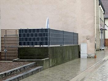 Der Zaun wurde bereits errichtet. Foto: Richard Sänger