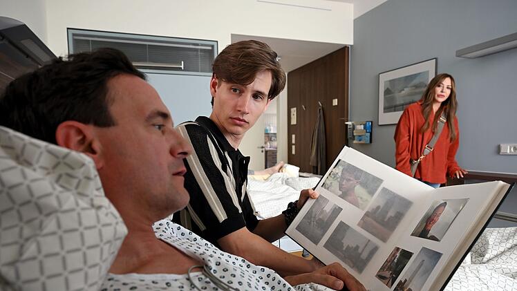 "Papa hat viel Mist gebaut": Trotzdem zeigt sich Niklas, der Sohn von Friedel und Lara, vers&ouml;hnlich und besucht seinen Vater im Beisein von Katja Baumann im Krankenhaus.