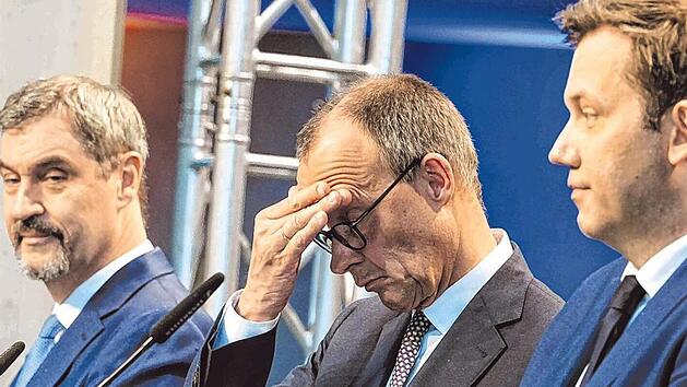 Die Mittelstandsunion Mittelfranken fordert unter anderem B&uuml;rokratieabbau von der neuen Bundesregierung. Markus S&ouml;der (CSU), Friedrich Merz (CDU) und Lars Klingbeil (SPD, von links) m&ouml;chten die neue Regierung bilden.