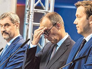 Die Mittelstandsunion Mittelfranken fordert unter anderem Bürokratieabbau von der neuen Bundesregierung. Markus Söder (CSU), Friedrich Merz (CDU) und Lars Klingbeil (SPD, von links) möchten die neue Regierung bilden.