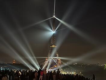 C&eacute;line Dion k&uuml;ndigt B&uuml;hnen-Comeback an