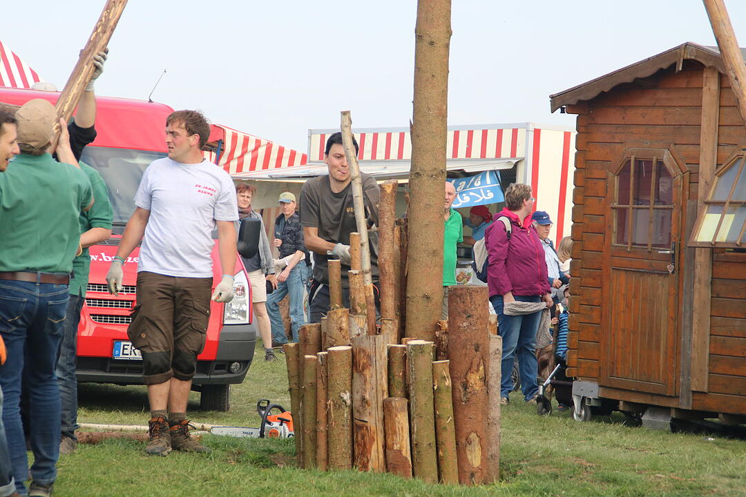 Walberla-Fest 2018: Bieranstich und Baumstellen auf dem Walberla