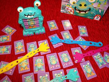 Das Kinderspiel „Monsterjäger“ im Test: Turbulente Jagd mit der Monster-Mischmaschine
