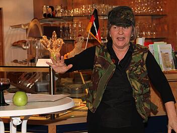 Helga Siebert versteht sich auf die feinen, leisen Töne.  Foto: Gerda Völk