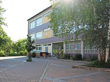 Die Diskussion um den Neubau der Schlossbergschule ist noch lange nicht beendet.  Foto: Charlotte Wittnebel-Schmitz