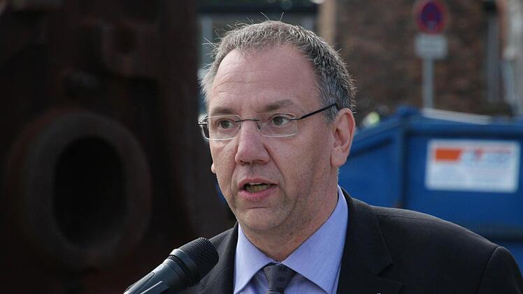 Dritter Bürgermeister Thomas Nowak zitierte Martin Lutherr, der 1530 über Coburg sagte: "Es ist ein überaus reizender und fürs Studieren geeigneter Ort."