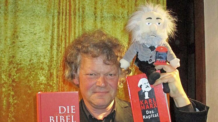 Martin Neubauer hat die szenische Lesung mit Rahmenhandlung konzipiert und wird sie umsetzen.  Foto: p