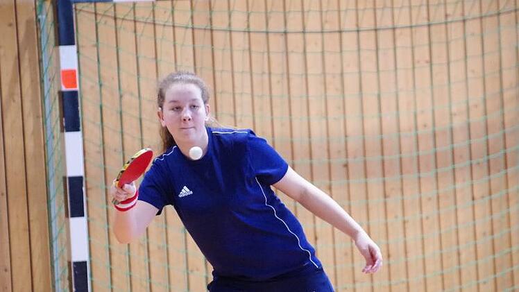 Annika Büsch vom TSV Stockheim siegte bei den Mädchen 18.  Fotos: Franz