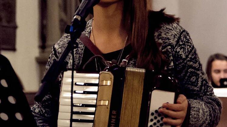 Eva Arnold