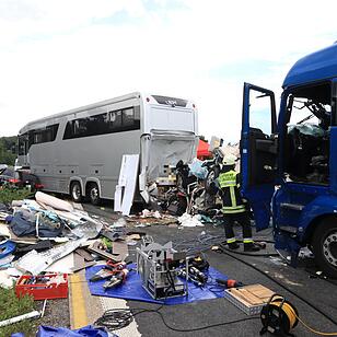 Furchtbares Unglück: Wohnmobil-Fahrer stirbt auf A3 bei Schlüsselfeld