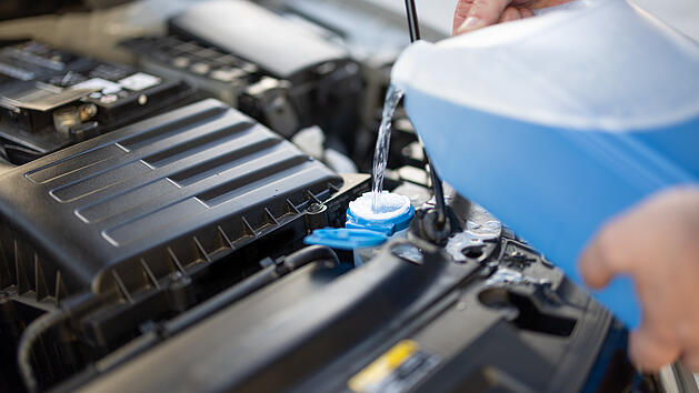 K&uuml;s testet Scheibenfrostschutz: Drei Produkte sind laut Experten "regelrecht gef&auml;hrlich"