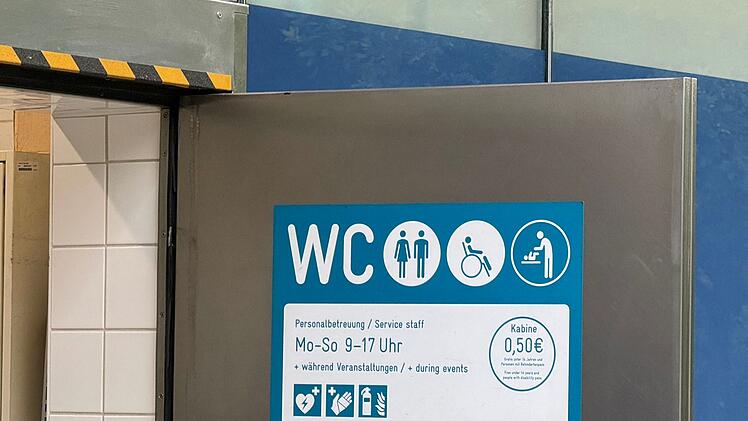 50 Cent f&uuml;r Toilettengang - Frau klagt