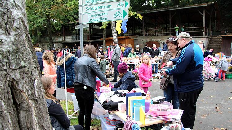 Trödelmarkt in Herzogenaurach