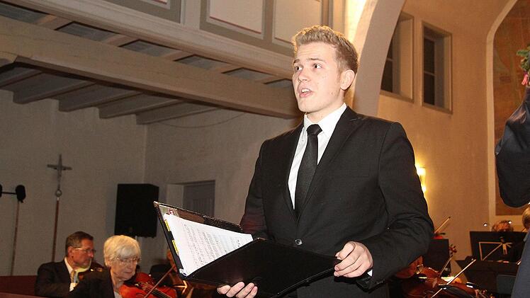 Der 20-jährige Tenor Ferdinand Keller meisterte die anspruchsvollen Bach-Kantaten mit Bravour.
