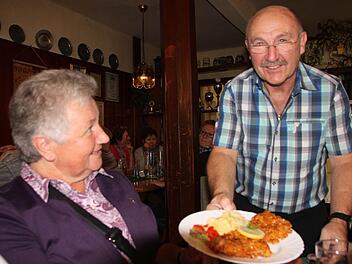 Legendär: Das "Schnitzel spezial", das Otto Habranke als Tagesgericht für fünf Euro servierte.  Foto: Oswald