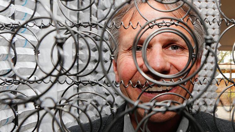 Alles im Blick: Geschäftsführer Gerd Hoffmann Fotos: Matthias Hoch