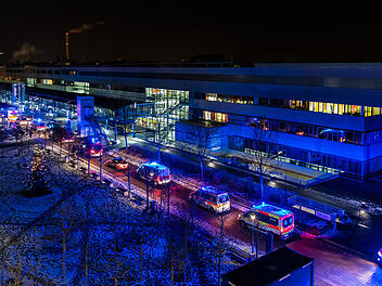 Uniklinikum Erlangen lädt am Dienstag zu vorweihnachtlicher Blaulichtaktion