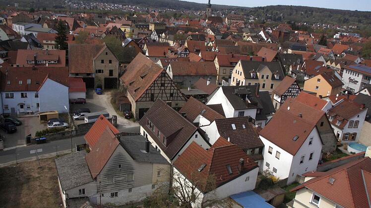 Jahrzehnte wird es wohl dauern, bis aus dem Scheunenviertel ein modernes Wohnquartier geworden ist. Foto: Josef Hofbauer