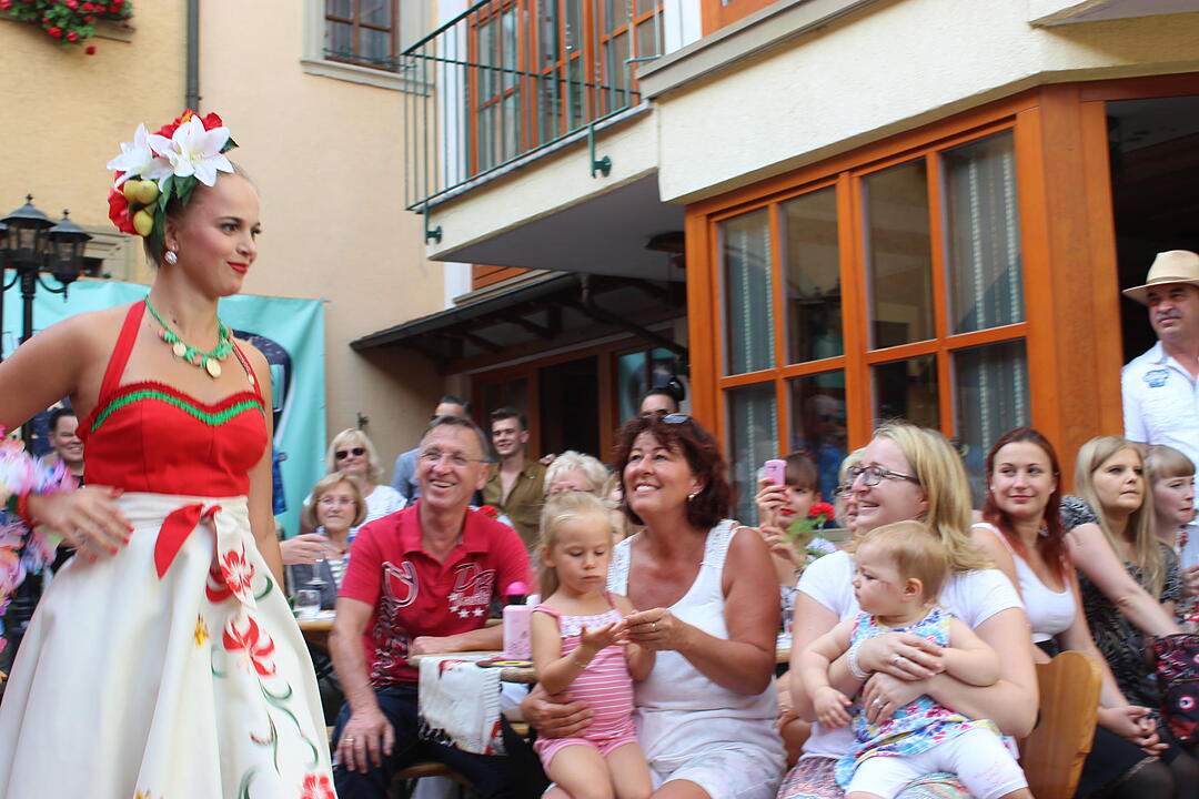 Modenschau im Freihof