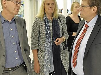 Markus Schneider (li.) im Gespräch mit Gerhard Müller-Schwefe Foto: p