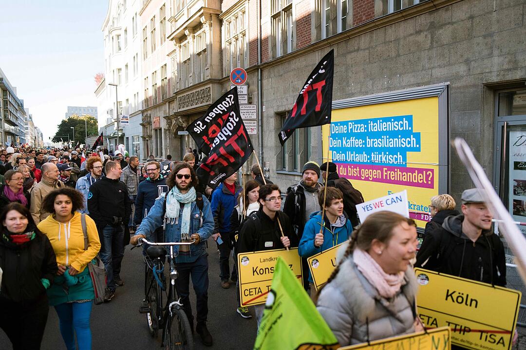 Demonstration gegen TTIP und CETA
