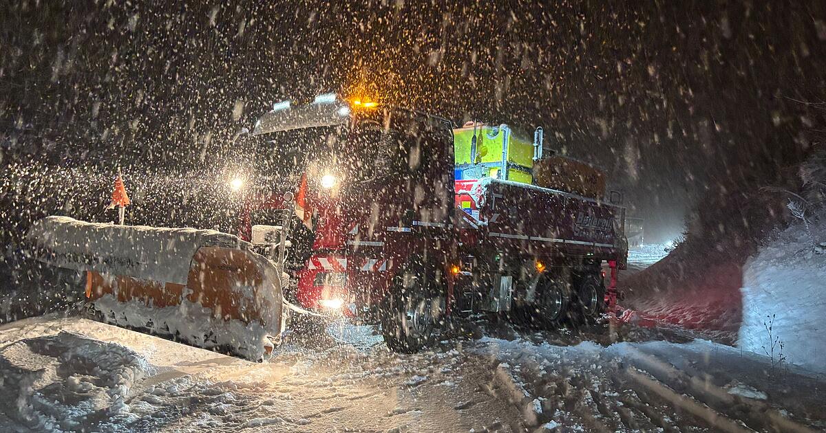 DWD-Warnung-vor-Schneefall-Hier-bleibt-es-bis-in-die-Nacht-glatt