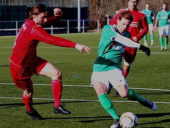 Sebastian Wagner (rechts) gehört nach seiner Verletzungspause wieder zum Kader des FC Sand.