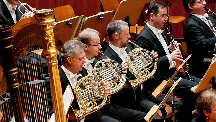Impressionen vom Sinfoniekonzert des Landestheaters im Coburger Kongresshaus.Foto: Jochen Berger