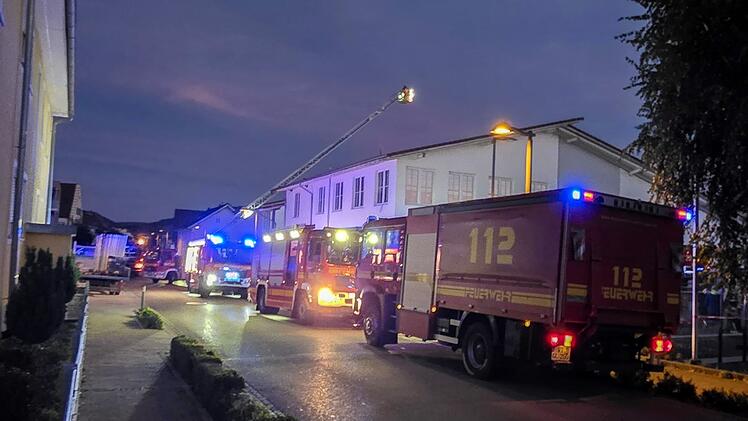 Verletzte bei Einsturz von Supermarktdach