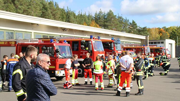 Feuerwehrgroßübung bei Oberthulba.