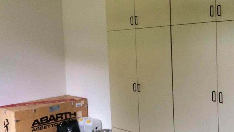 In dem ehemaligen Lehrerzimmer könnte eine Küche für die Bewirtung untergebracht werden. Foto: Sonja Adam