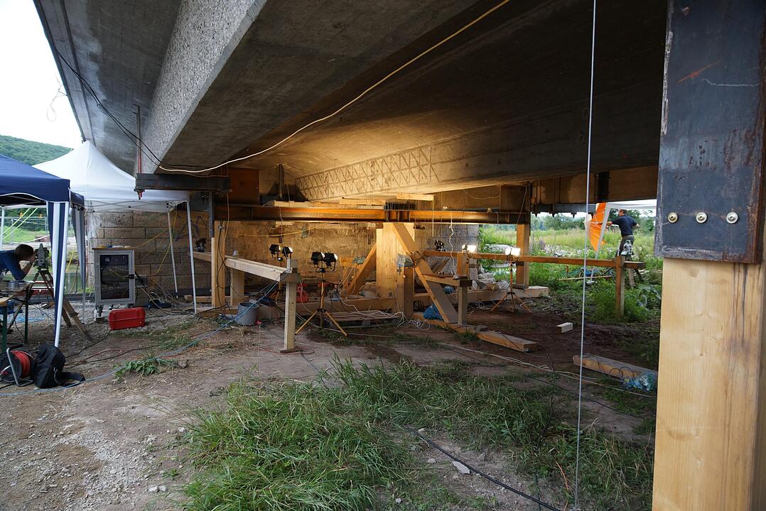 Belastungstest: So viel hält die Saalebrücke aus