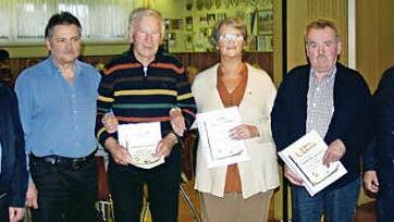 Vorstandsmitglied Bernd Steger (von links), Zweiter Vorstand Josef Mager, die Ehrenmitglieder Adolf He&szlig;, Karin Daute und Klaus Bl&uuml;chel sowie Vorsitzender Horst Piontek  Foto: privat