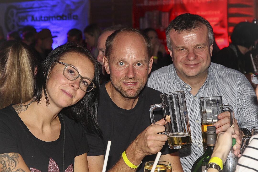Party und Tanz in der Dreifachhalle
