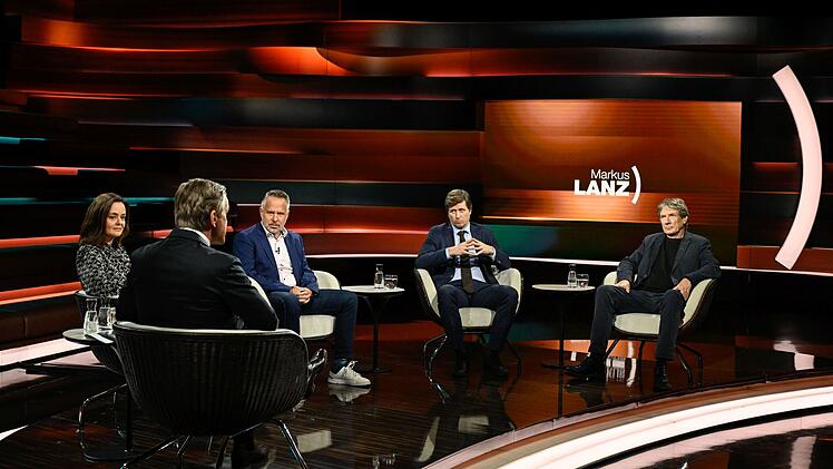 Bei Markus Lanz (vorne) sprach am Donnerstag eine Expertenrunde über die Wirtschaftspolitik von Schwarz-Rot.