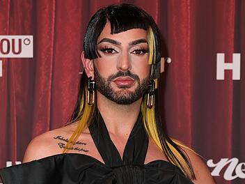 Conchita Wurst zelebriert Künstlichkeit - auch am Körper der Travestiekünstlerin ist nicht alles echt.