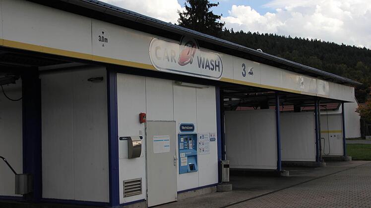 Auch künftig herrscht Sonntagsruhe in der Autowaschanlage in Fröschbrunn. Der Stadtrat lehnte es ab, in Kronach Autowaschanlagen an Sonntag laufen zu lassen. Foto: Friedwald Schedel