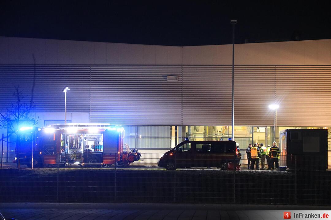 Ammoniakaustritt bei Automobilzulieferer in Schweinfurt - zwölf Verletzte