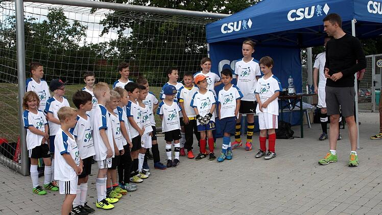Die Kinder waren mit großem Eifer bei der Sache. Foto: Richard Sänger