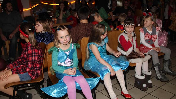 "Eine Reise nach Jerusalem", heißt dieses Spiel. Foto: Gerda Völk